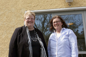 Förvaltningschef Carola Löf och kanslisekreterare Maria Peltomaa. Foto: Margareta Björklund
