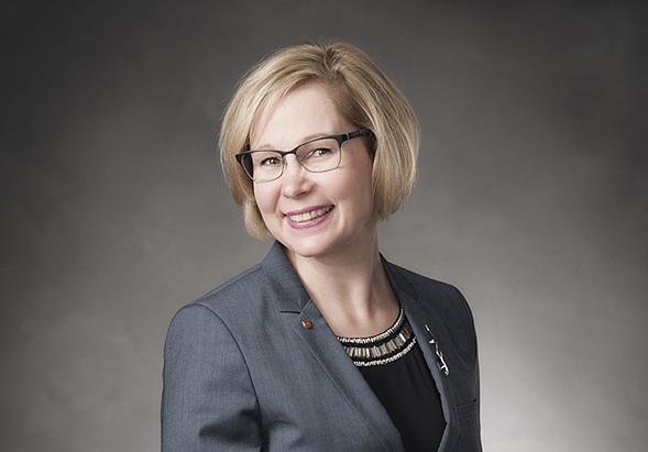 Heidi Rämö återvaldes som ordförande för Finlands Kommundirektörer r.f.
