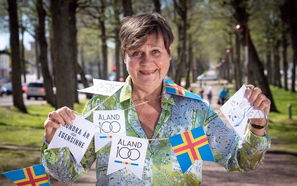 Åland 100- projektledaren Tiina Björklund säger att det internationella intresset för Åland är större än någonsin.  (Foto: Visit Åland / Daniel Eriksson)